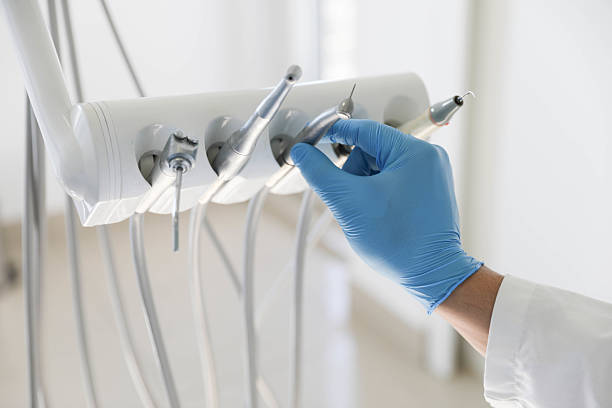 Professional Emergency Dentist technician working in Moss Point, MS